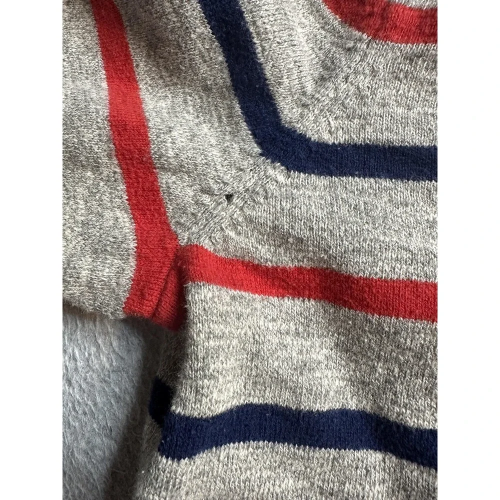 American‎ Eagle Outfitters Sweater Mens Large Gray Stripe V Neck Pullover Knit